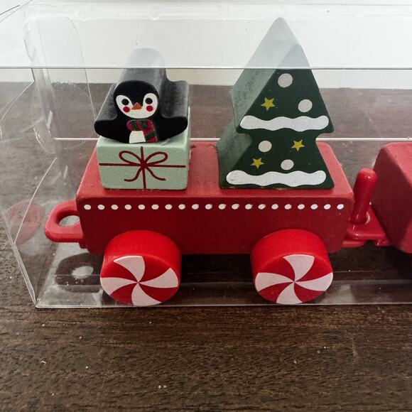 NEW Target Bullseye's Playground Christmas 2025 Wooden Train Set 6 Cars Holiday - Picture 13 of 16